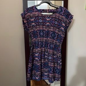 Boutique, short sleeve dress with pockets.